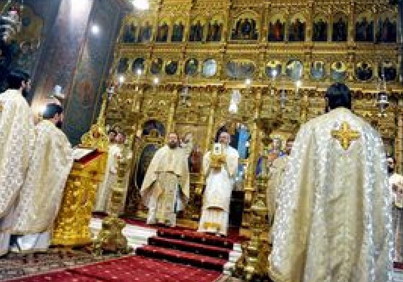 Peste 600.000 de români îşi sărbătoresc onomastica de Sf. Vasile Peste 600.000 de români îşi sărbătoresc onomastica de Sf. Vasile