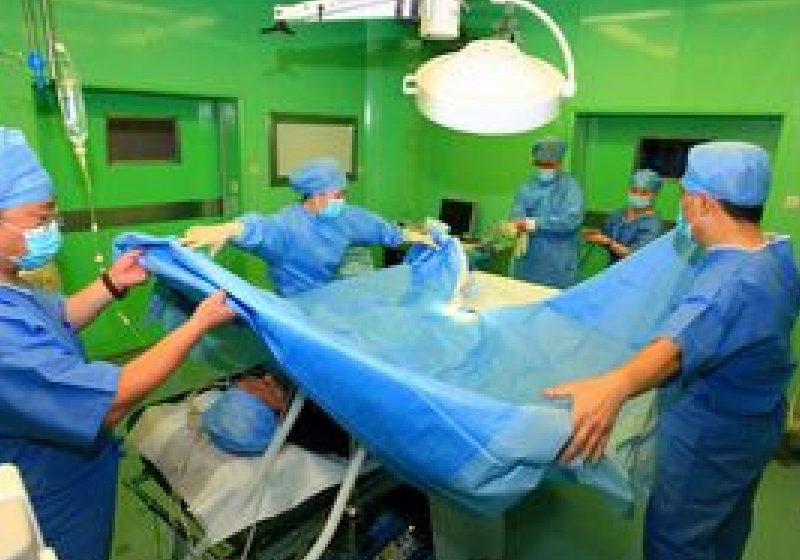Un spital din Turcia realizează un triplu tranplant de membre