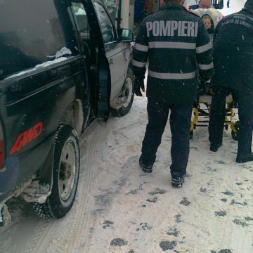 Maramureş: O maramureşeancă din Coaş a născut acasă. Ambulanţa nu a reuşit să ajungă la domiciliul femeii din cauza drumului înzăpezit! Maramureş: O maramureşeancă din Coaş a născut acasă. Ambulanţa nu a reuşit să ajungă la domiciliul femeii din cauza drumului înzăpezit!