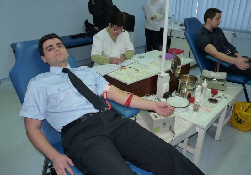 Baia Mare: Pompierii maramureşeni donează sânge