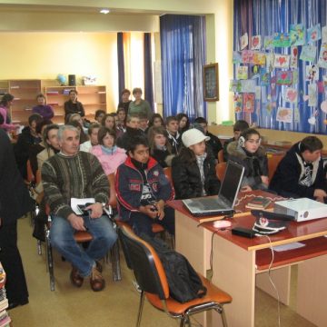 Baia Mare: Concursul "Cu viaţa mea apăr viaţa" a continuat astăzi la Şomcuta Mare Baia Mare: Concursul "Cu viaţa mea apăr viaţa" a continuat astăzi la Şomcuta Mare