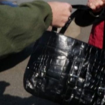 12 cazuri de furturi, iniţial cu autor necunoscut au fost soluţionate de poliţiştii sigheteni în urma unui autodenunţ