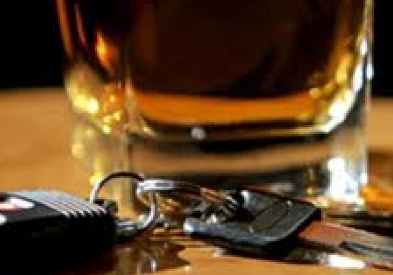 Un bărbat beat a încercat să-şi dea foc pe o stradă din Borşa