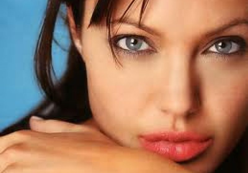 Angelina Jolie vrea ca ultimul ei film să dea de gândit comunităţii internaţionale