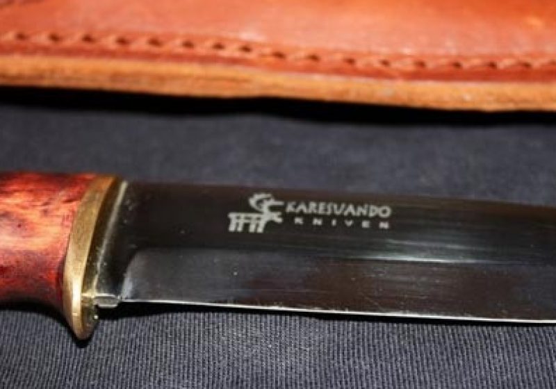 Caz de ultraj contra bunelor moravuri, port de armă albă şi loviri sau alte violenţe, cercetat de către poliţişti, la Baia Mare Caz de ultraj contra bunelor moravuri, port de armă albă şi loviri sau alte violenţe, cercetat de către poliţişti, la Baia Mare
