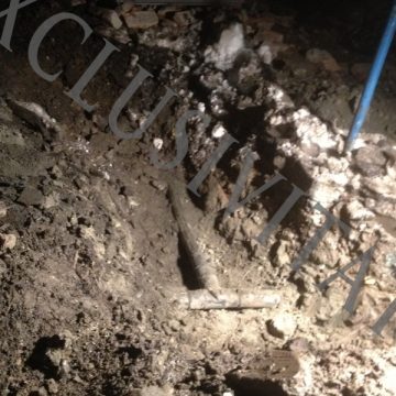 IMAGINI IN EXCLUSIVITATE de la săpăturile efectuate pe magistrala de gaz unde a avut loc explozia de la Sighet IMAGINI IN EXCLUSIVITATE de la săpăturile efectuate pe magistrala de gaz unde a avut loc explozia de la Sighet