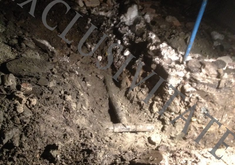 IMAGINI IN EXCLUSIVITATE de la săpăturile efectuate pe magistrala de gaz unde a avut loc explozia de la Sighet IMAGINI IN EXCLUSIVITATE de la săpăturile efectuate pe magistrala de gaz unde a avut loc explozia de la Sighet