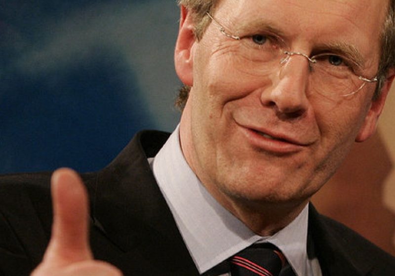 Confruntat cu acuzaţii de corupţie, preşedintele german Christian Wulff şi-a anunţat vineri demisia