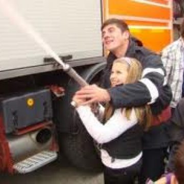 Dumbrăviţa: Concurs de protecţie civilă