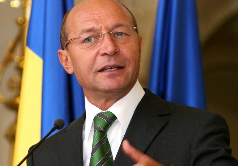 Dilemele şi zilele domnului Băsescu