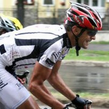 Ciclism: Românul Eduard Novak a devenit pentru a treia oară campion mondial la paraciclism Ciclism: Românul Eduard Novak a devenit pentru a treia oară campion mondial la paraciclism