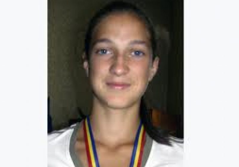SIGHET: Georgiana Michnea – campioana naţională la triplu salt  la tineret şi vicecampioana la săritura în lungime
