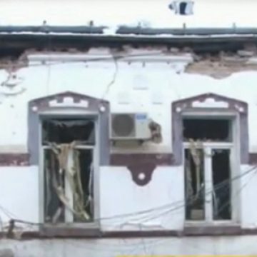 Imobilul din Sighetu Marmaţiei unde au avut loc cele două explozii va fi demolat Imobilul din Sighetu Marmaţiei unde au avut loc cele două explozii va fi demolat