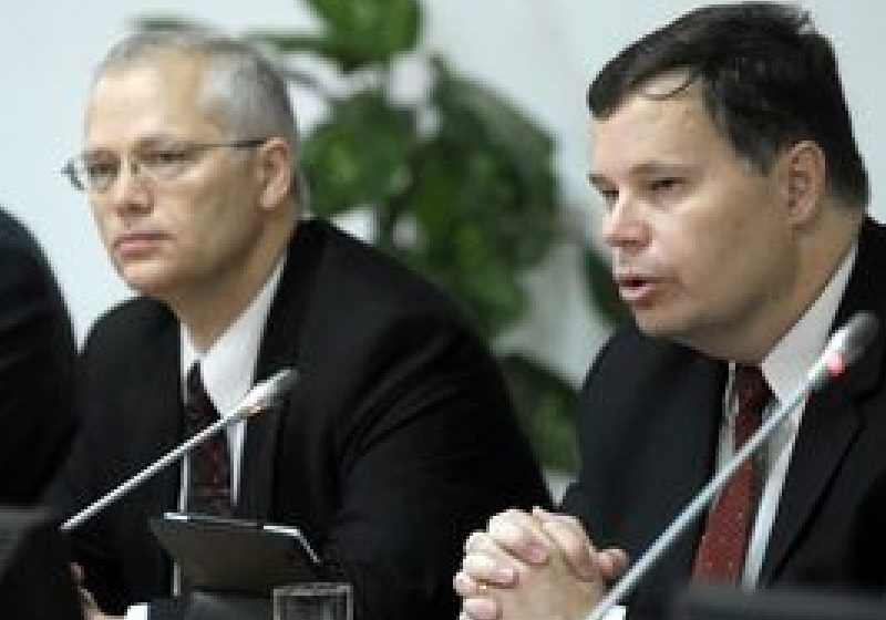 Liberalizarea tarifelor la electricitate pentru populaţie a fost amânată cu doi ani, până în 2017 Liberalizarea tarifelor la electricitate pentru populaţie a fost amânată cu doi ani, până în 2017