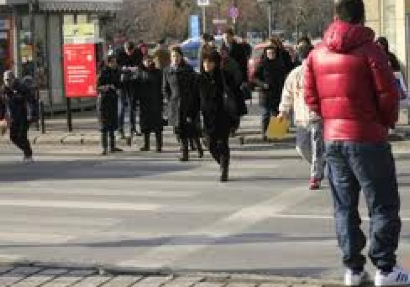 Circa 30 de români care lucrau ilegal în Corsica au fost reţinuţi şi vor fi expulzaţi din Franţa