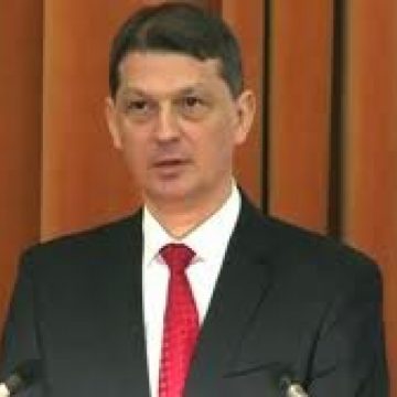 Berca: Am înţeles ce înseamnă să fii pompier după ce am discutat cu cei răniţi la Sighetu Marmaţiei Berca: Am înţeles ce înseamnă să fii pompier după ce am discutat cu cei răniţi la Sighetu Marmaţiei