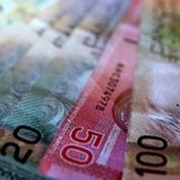 O româncă a pledat vinovată de furt, fraudă şi complot în Canada. Cum a furat peste 100.000 de euro de la bătrâni O româncă a pledat vinovată de furt, fraudă şi complot în Canada. Cum a furat peste 100.000 de euro de la bătrâni
