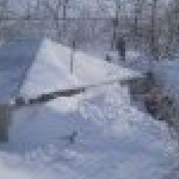 Peste 23.000 de locuitori din judeţul Buzău, izolaţi. Şefi ai ISU şi ai Jandarmeriei, trimişi de ministrul de Interne la faţa locului Peste 23.000 de locuitori din judeţul Buzău, izolaţi. Şefi ai ISU şi ai Jandarmeriei, trimişi de ministrul de Interne la faţa locului