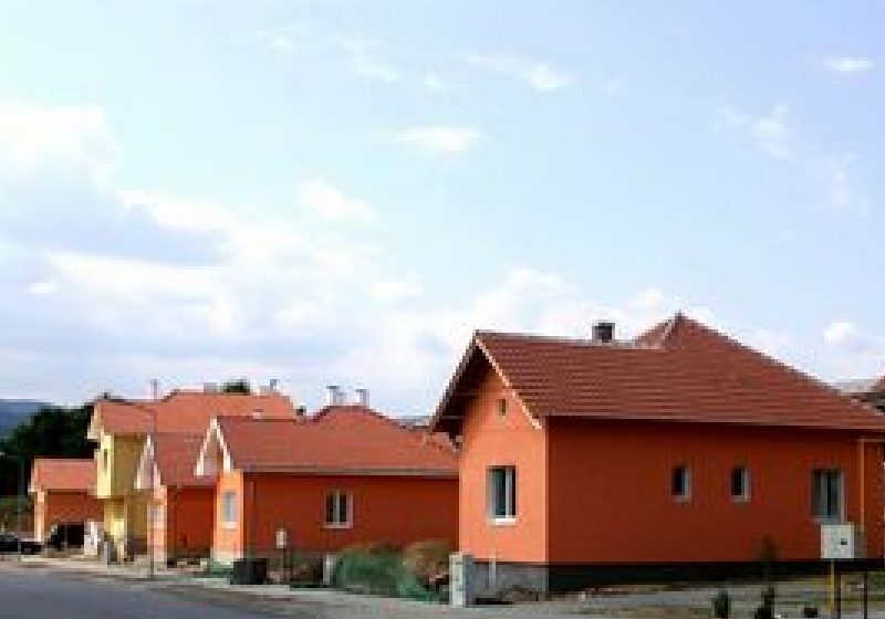 Preţurile proprietăţilor rezidenţiale din România au scăzut în medie cu 4,3%, în 2011
