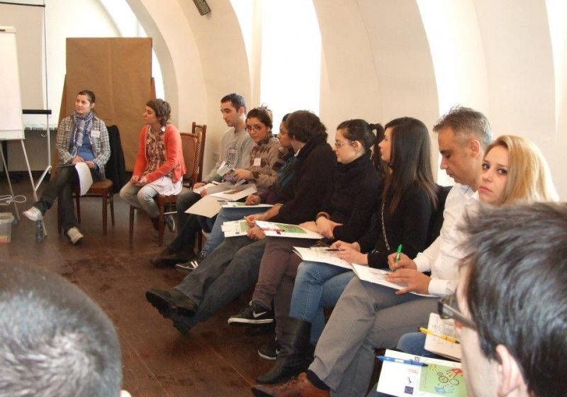 Reprezentanţii Asociaţiei DEIS au participat la un curs de formare organizat în oraşul Subotica din Serbia