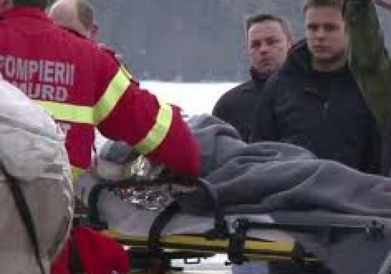 Rudele celor care au avut de suferit în urma celor două explozii au plecat în această dimineaţă cu un microbuz spre capitală