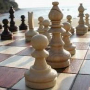 SIGHET: 80 de elevi participă mâine la etapa judeţeană a Olimpiadei Naţionale la Şah la Şcoala "Dr. Ioan Mihalyi de Apşa "din Sighet