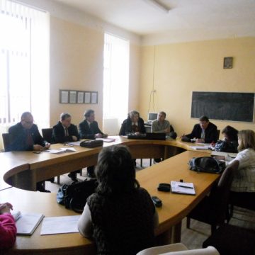 Baia Mare: Ministerul Educaţiei va fi solicitat să intervină pentru rezolvarea problemelor de la liceul ucrainean din Sighet