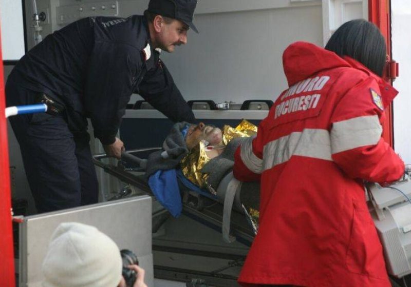 Rude ale răniţilor în exploziile din Sighet au ajuns la Spitalul de Arşi din Bucureşti Rude ale răniţilor în exploziile din Sighet au ajuns la Spitalul de Arşi din Bucureşti