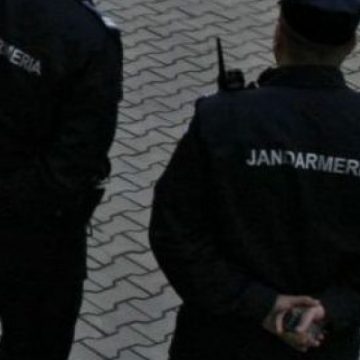 Surprinşi de jandarmi cu fierul furat