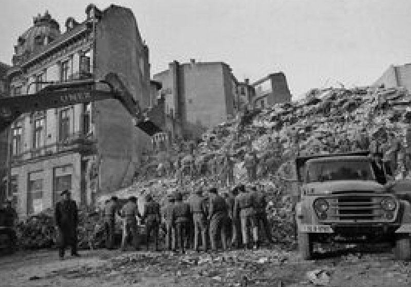 35 de ani de la cutremurul din 4 martie 1977 (documentar)