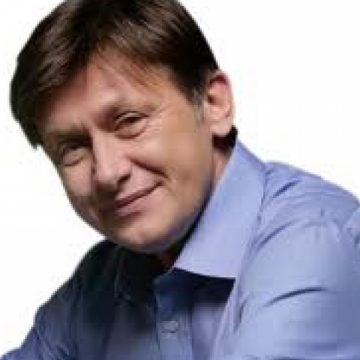 Antonescu: Pe 7 aprilie va fi oficializat candidatul USL la Preşedinţie şi candidatul la funcţia de premier