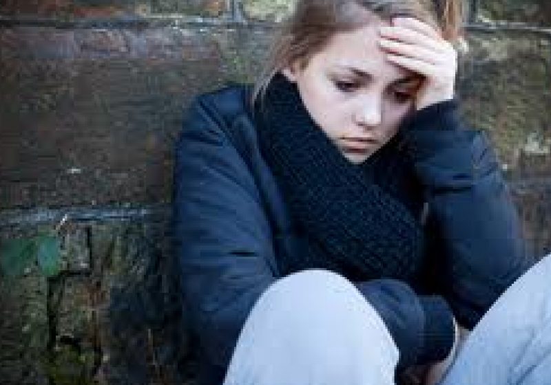 SIGHET: Cazurile de depresii în rândul tinerilor din oraşul nostru au crescut în ultimul timp, alarmante fiind cazurile de tentativă de suicid SIGHET: Cazurile de depresii în rândul tinerilor din oraşul nostru au crescut în ultimul timp, alarmante fiind cazurile de tentativă de suicid