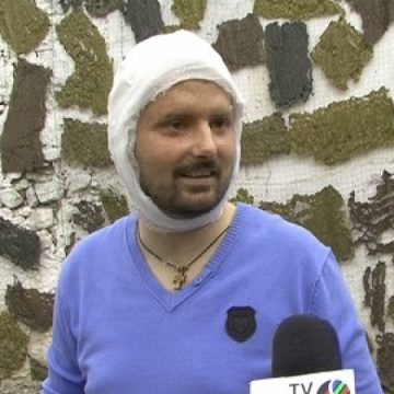 Sighet: ”Nu mai vrem sa mai fim kamikaze”- Dacian Marina Fit s-a intors acasa dupa sase saptamani de spitalizare la Spitalul de Arsi din capitala Sighet: ”Nu mai vrem sa mai fim kamikaze”- Dacian Marina Fit s-a intors acasa dupa sase saptamani de spitalizare la Spitalul de Arsi din capitala