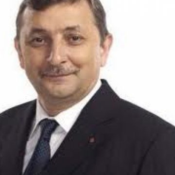 Eurodeputatul Ioan Enciu: nu ar fi de mirare ca urmatoarea initiativa a PVV sa fie obligatia strainilor de a purta semne distinctive sau pur si simplu expulzarea lor din Olanda Eurodeputatul Ioan Enciu: nu ar fi de mirare ca urmatoarea initiativa a PVV sa fie obligatia strainilor de a purta semne distinctive sau pur si simplu expulzarea lor din Olanda