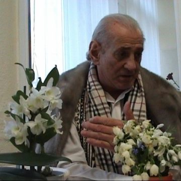Baia Mare: Regele naiului, Gheorghe Zamfir, i-a recucerit pe maramureşeni cu doinele şi cântecele de voie bună