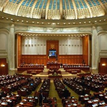Guvernul vrea să suspende 6 luni emiterea titlurilor de despăgubire pentru case naţionalizate, din lipsă de fonduri Guvernul vrea să suspende 6 luni emiterea titlurilor de despăgubire pentru case naţionalizate, din lipsă de fonduri