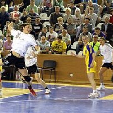 Handbal feminin: HC Zalău, calificată cu emoţii în finala Cupei EHF Handbal feminin: HC Zalău, calificată cu emoţii în finala Cupei EHF