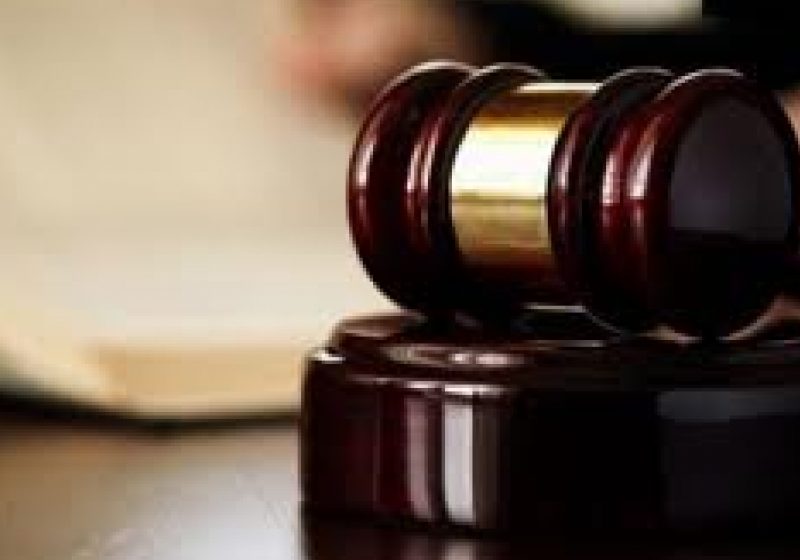 Un român stabilit in SUA riscă 50 de ani de închisoare pentru violare de domiciliu