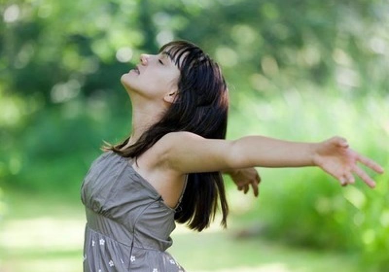 Meditaţia poate să îi ajute pe bolnavii de cancer