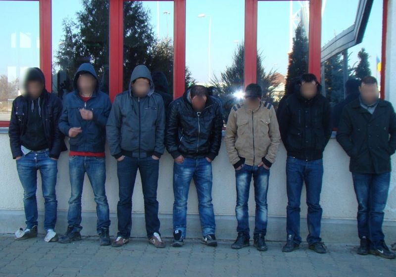 Şapte migranți reținuți la frontiera româno-ungară
