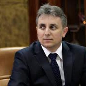 Baia Mare: Ministrul Economiei, Lucian Bode, este prezent în municipiul Baia Mare