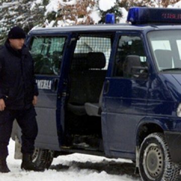 Nervi vărsaţi pe farmaciste, dar şi pe o barmană Nervi vărsaţi pe farmaciste, dar şi pe o barmană