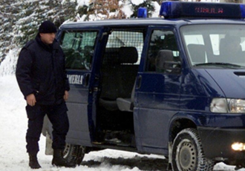 Nervi vărsaţi pe farmaciste, dar şi pe o barmană Nervi vărsaţi pe farmaciste, dar şi pe o barmană