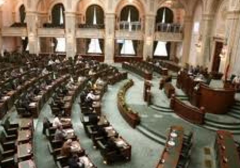 Baia Mare: Opoziţia deţine la ora actuală majoritatea în Senat Baia Mare: Opoziţia deţine la ora actuală majoritatea în Senat