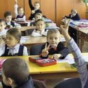 Părinţii pierd un nou proces în cazul suspendării ordinului privind clasa pregătitoare