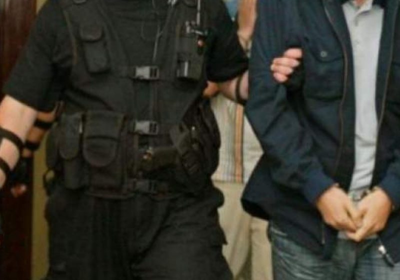 Percheziţii efectuate în cadrul unei acţiuni ce vizează destructurarea unui grup de cămătari
