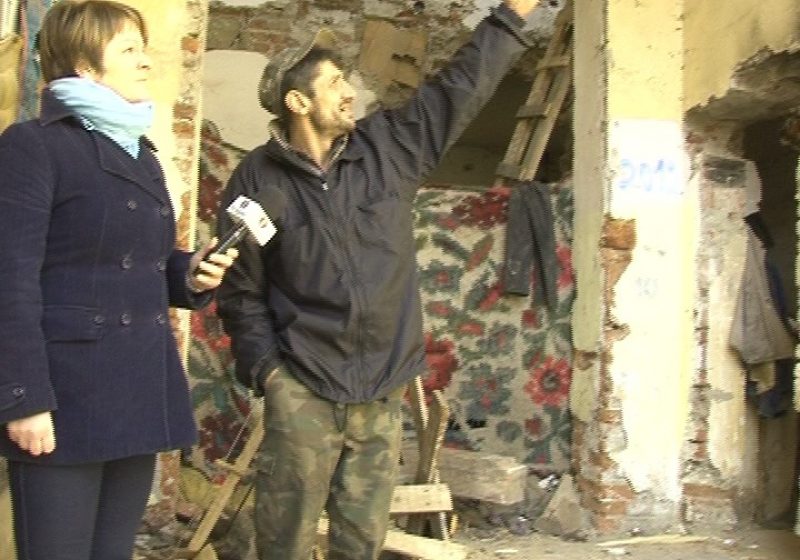 SIGHET: Deşi există pericol de prabuşire, imobilul de pe Plevnei nu a fost evacuat