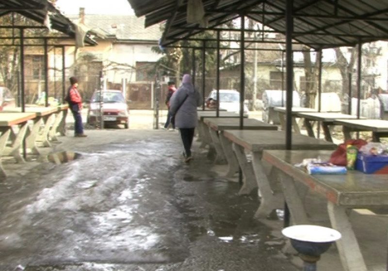 SIGHET: Fără taxe în piaţa din Cuza Vodă