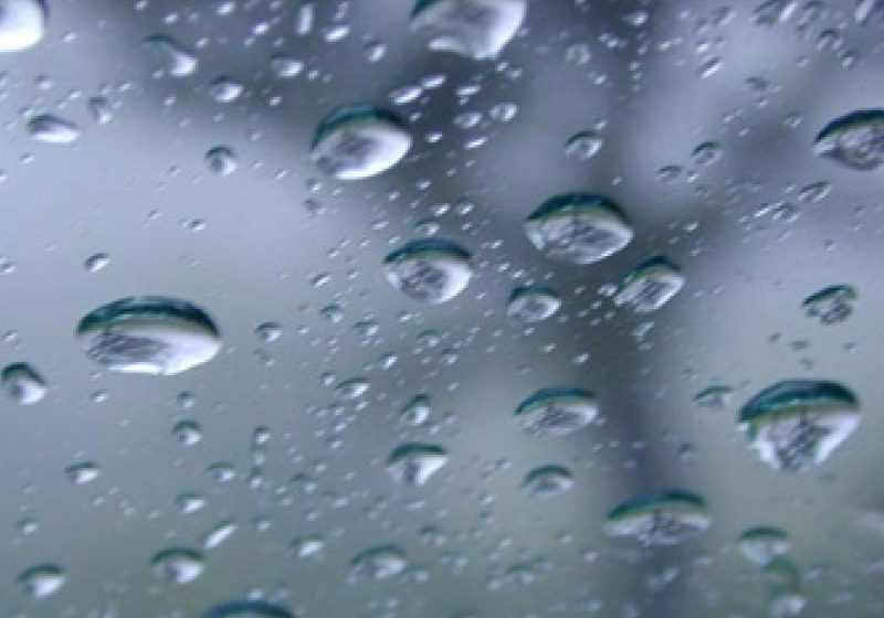 Meteorologii anunţă precipitaţii sub formă de ploaie, dar şi mixte astăzi în Maramureş