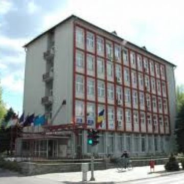 Baia Mare: Mai puţine Direcţii şi directori în cadrul Primăriei Baia Mare